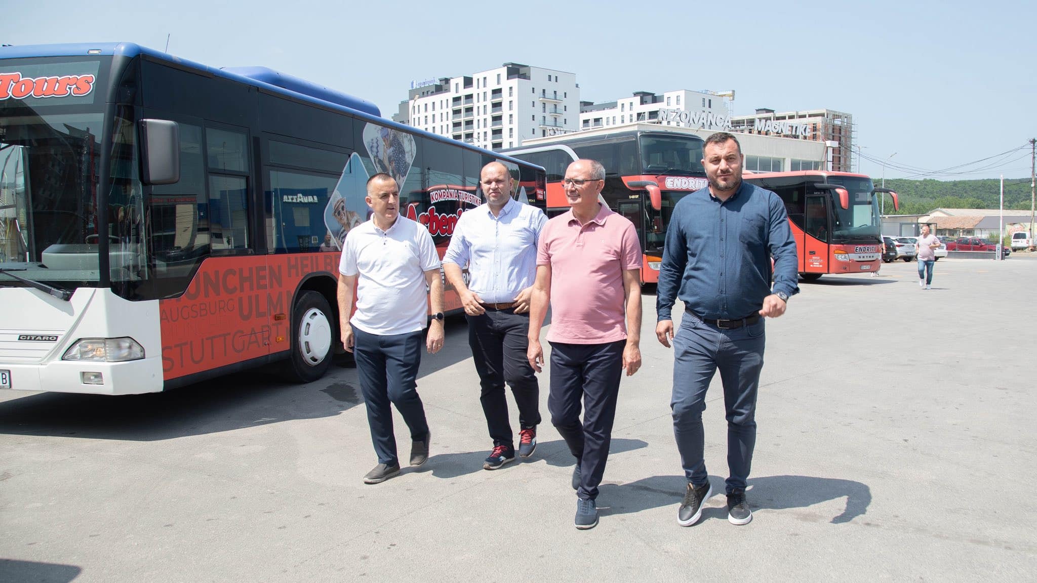 FotoALBUMI nga përurimi i Transportit Publik Lokal