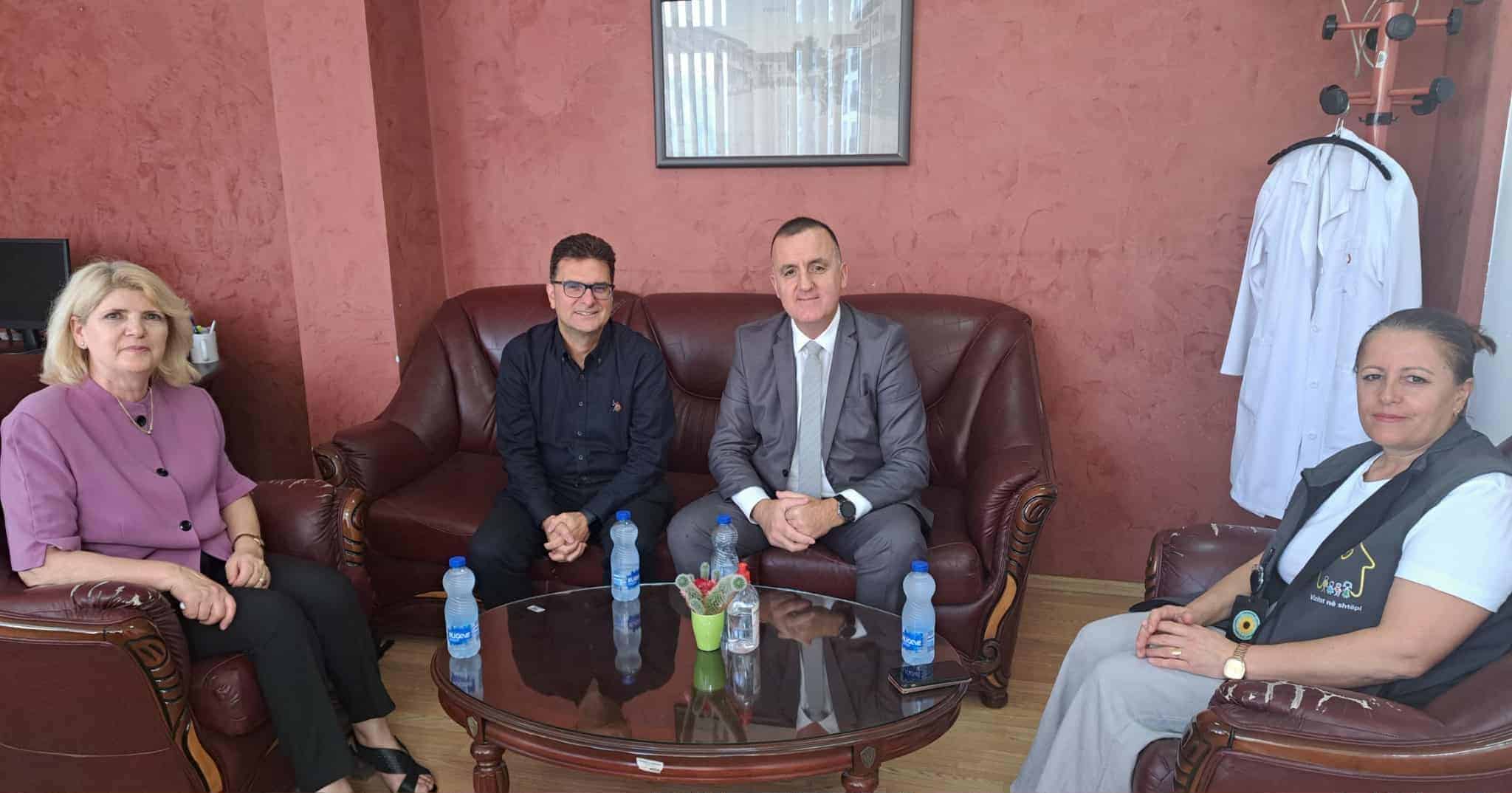 UNICEF viziton QKMF-në në Ferizaj, vlerësim i projektit për zhvillimin e hershëm të fëmijëve
