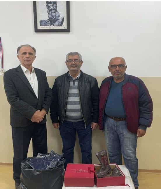 ZKKK Ferizaj pranon dhe shpërndan donacion për nxënësit nga komunitetet Rom, Ashkali dhe Egjiptian