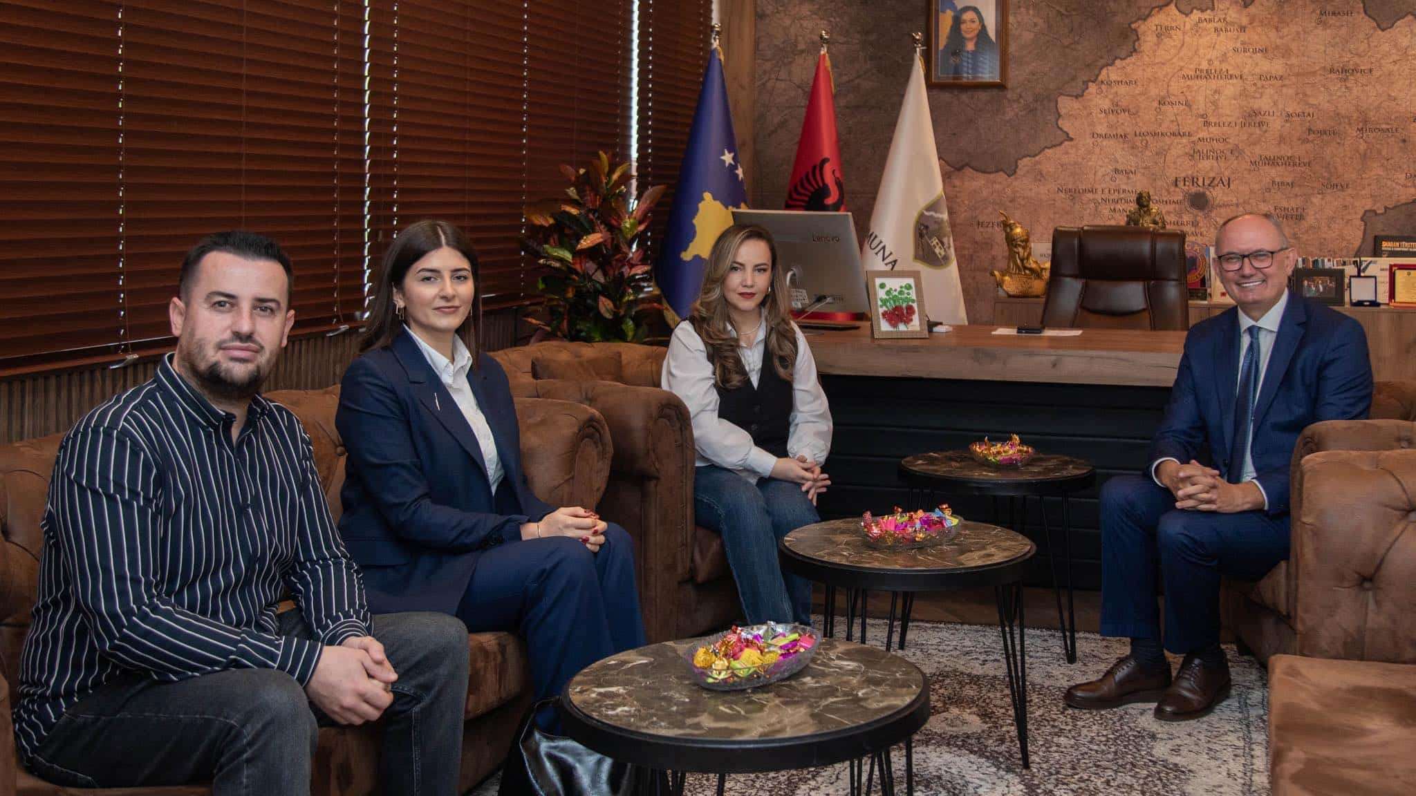 Kryetari Aliu priti ‘TrioMosso’-n, për t’i përgëzuar për sukseset në skenat shqiptare