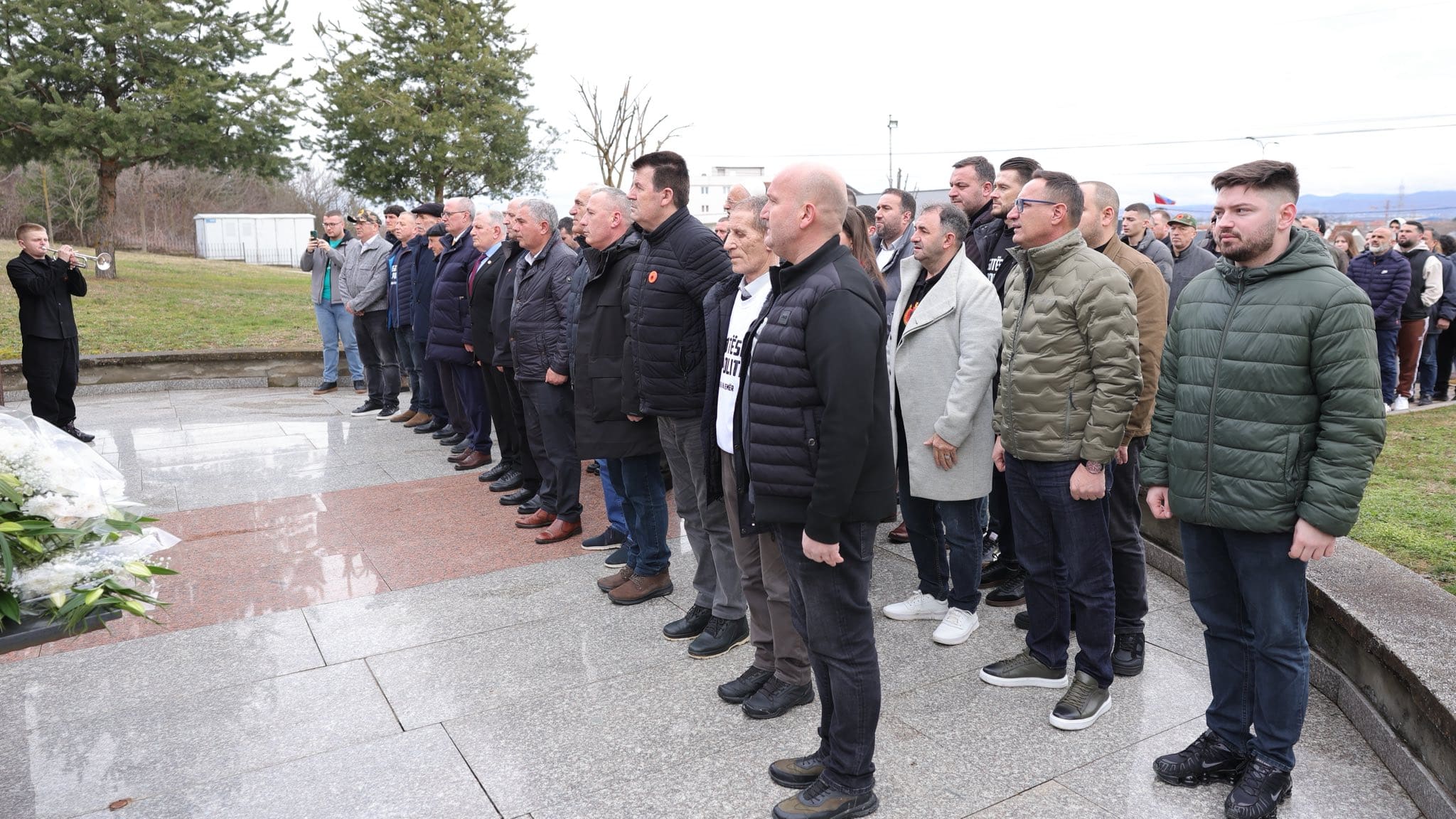 Kosova shënon 18-vjetorin e Pavarësisë me homazhe për Dëshmorët