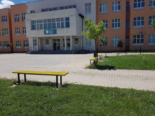 Nis zyrtarisht projekti “Green Schools Initiative” në Ferizaj – Shkolla “Kuvendi i Arbërit” përfituese e investimeve në efikasitet energjetik